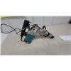 Image 3 : Makita HR4001C Heavy-Duty Combination Rotary Hammer Drill, 115 Volt, 10 Amp