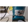 Image 4 : Makita HR4001C Heavy-Duty Combination Rotary Hammer Drill, 115 Volt, 10 Amp