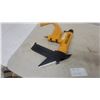 Image 6 : Bostitch D62ADC Pneumatic Carton Bottomer Stapler and Pneumatic Coil Framing Nailer