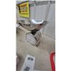 Image 3 : Kodak EasyShare CX7430 4.0 MP Digital Camera with Box and Manuals