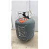 Image 3 : Two 20 lb Propane Tanks