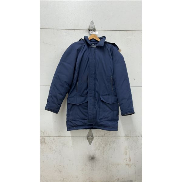Northern Spirit Men's Navy Blue Hooded Winter Parka, Size 40, Fur-Trimmed Hood