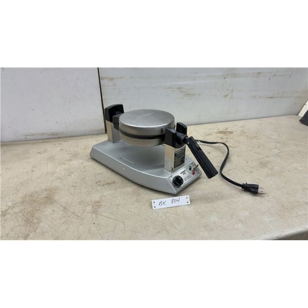 Waring Pro Professional Rotating Belgian Waffle Maker, Model PG23140, Restaurant Style