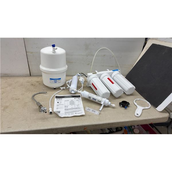 Vectapure NX Reverse Osmosis Water Filtration System with TANKPRO RO-2236P Storage Tank
