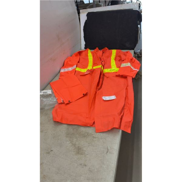 New Put It On Rainwear 601 Hi-Viz Orange Traffic Coat, X-Large
