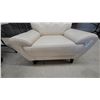 Image 4 : Cream Leather/leather style comfy Armchair