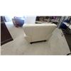 Image 6 : Cream Leather/leather style comfy Armchair