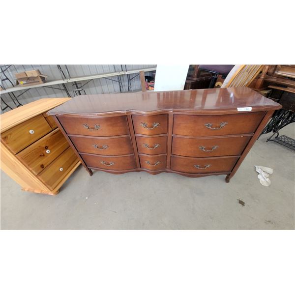 French Provincial Style Dresser 34”×67”×19”