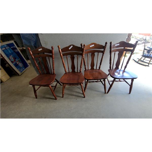 4 Wooden Dining Chairs matching