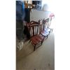 Image 5 : 4 Wooden Dining Chairs matching