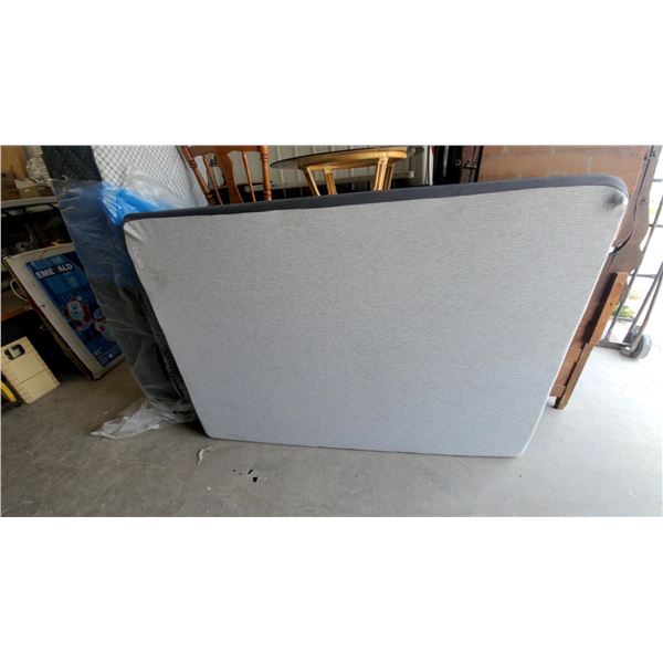 Beautyrest memory foam mattress size 54” double new