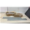 Image 1 : Cristallo Horizon Glass Tiles, Silver, 4” x 16”, 26 Pieces