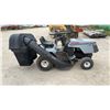Image 8 : Craftsman II DieHard 42” Riding Lawn Mower with 18 HP Twin Engine and Bagger