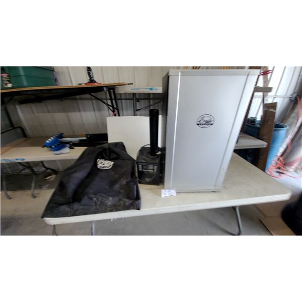 Bradley Smoker Digital Smoker, Digital Smoke Generator, and Cover