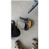 Image 6 : Simoniz Electric Pressure Washer, Wagner Paint Sprayer, and retractor reel for air hose