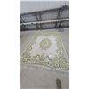 Image 1 : Floral Patterned Area Rug 83”×105”