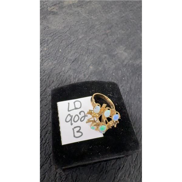 18K Ring, Total Weight 5 Grams