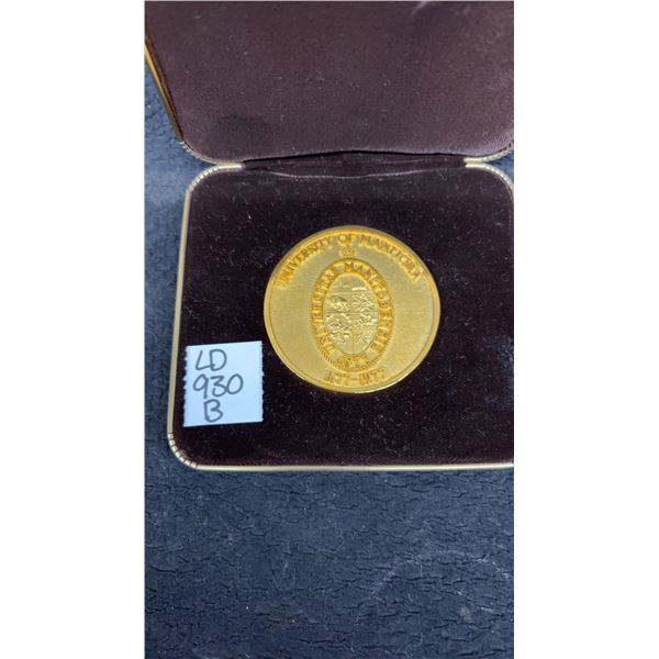 1877-1977 University Of Manitoba 100th Anniversary Medallion