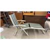 Image 1 : Folding Aluminum Chaise Lounge