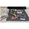 Image 1 : Assortment of Jewelry-Making Supplies: Seed Beads, Pearls, Sequins, Shells, Components