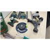 Image 8 : Scotts Turf Builder Handheld Broadcast Spreader, Garden Tools, Sprinklers, Pruners, Mower Blades