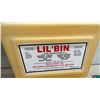 Image 5 : Kane Big Bin and Lil' Bin Wall-Mount Dry Bulk Dispensers, Bow Saw