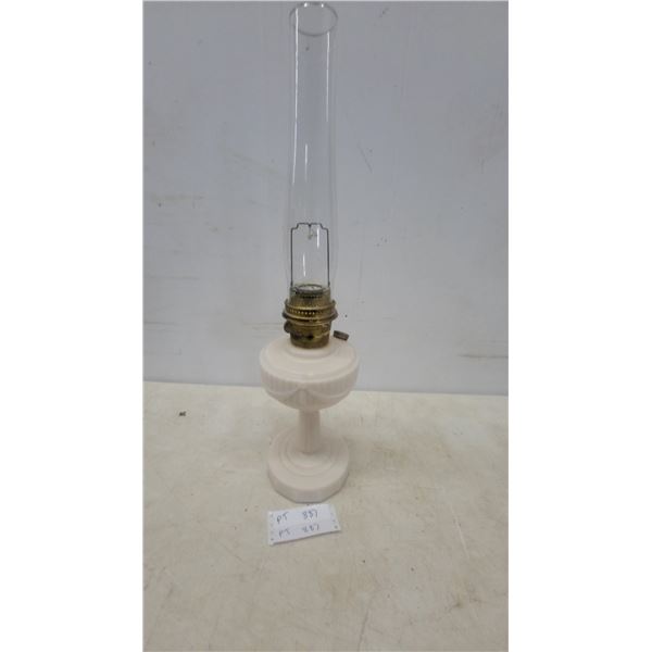 Alladdin Oil Lamp with Brass Burner and Glass Chimney lincoln drape
