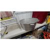 Image 2 : Galvanized Metal Round Washtub with Handles and yard chair