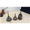 Image 5 : Assortment of 9 Vintage Oilers Including Golden Rod Dutton-Lainson Pump Oiler, Wesco