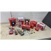 Image 1 : Coca-Cola Collectibles: Tins, Lunch Boxes, Bank, New Puzzle, Spoons, Mug