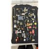Image 1 : Large Collection of Assorted Keychains