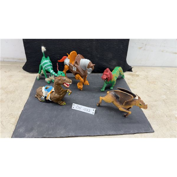 Vintage Action Figures, Battlecat, Stridor, Pegasus, Poinsetter - Rare 1960’s (Dr Seuss), Bronze