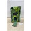 Image 2 : Vintage 1981/82 Mattel Masters of the Universe Castle Grayskull Playset with Drawbridge Door