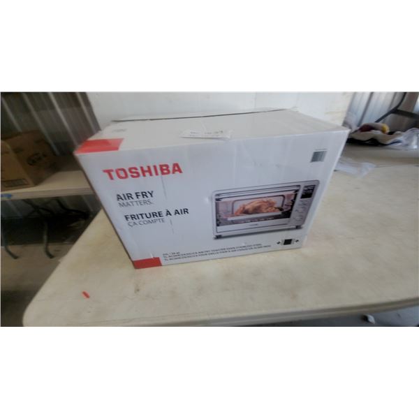 Toshiba TL-AC264CZA(SS)CA Air Fry Oven, 25L / 26 qt, and Original Box