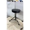 Image 3 : Drum Throne and Snare Stand