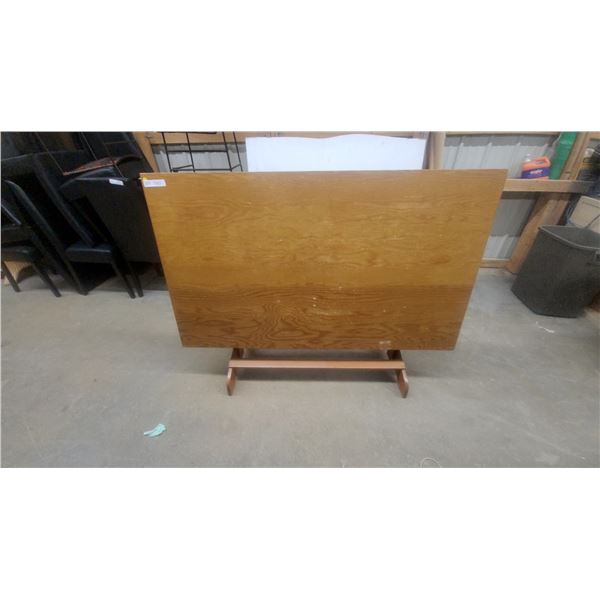 Adjustable Wooden Drafting Table