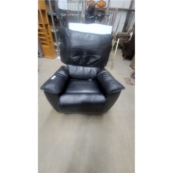 Black Leather Recliner and Rocker La-Z-Boy