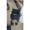 Image 4 : Drive Medical Black Wheelchair with Detachable Footrests and Armrests