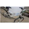 Image 4 : Nakamura Soluna 610 Mountain Bike, White and Blue, 26” Wheels