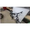 Image 2 : Giant SIX Mountain Bike, Black and Yellow, 26” Wheels