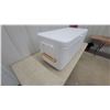 Image 4 : Coleman Cooler with Wood Handle, Interior Basket and Shelf, 16”×34”×16”