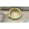 Image 7 : Vintage Enamelware Collection, Lidded Pail, Mixing Bowl, Serving Dish