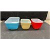 Image 6 : Vintage Pyrex Mixing Bowls and Refrigerator Dishes