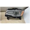 Image 2 : Two Headlight Assemblies 2016 Jeep Grand Cherokee, New