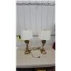 Image 1 : Pair of Brass Urn-Style Table Lamps with White Fabric Shades