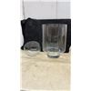 Image 2 : Decorative Glass Vases, Bowls, Diamond Paperweights, Gold Metal Bowl With Rattan Balls