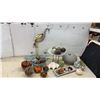 Image 1 : Room Decor, Display Dishes, Fancy Decorative Balls, Tote