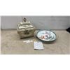 Image 1 : Chinoiserie Style Lidded Decorative Box and Jingdezhen Porcelain Bird and Floral Bowl