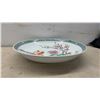 Image 4 : Chinoiserie Style Lidded Decorative Box and Jingdezhen Porcelain Bird and Floral Bowl