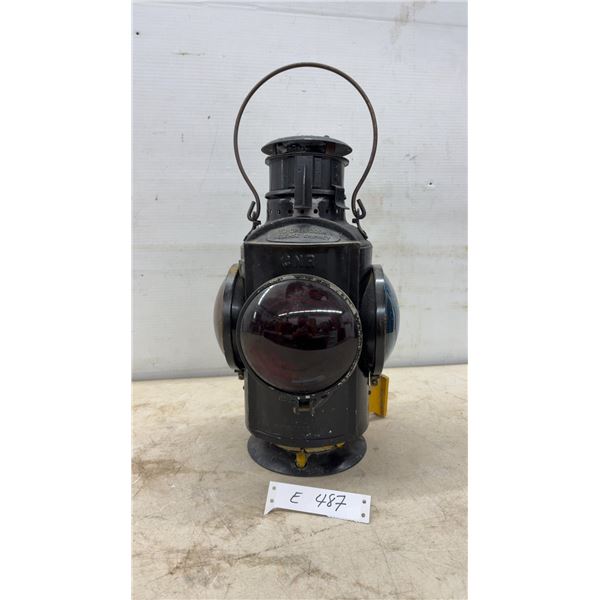 CNR Adlake 4-Way Railroad Switch Lamp with Red and Blue Lenses and Mounting Bracket
